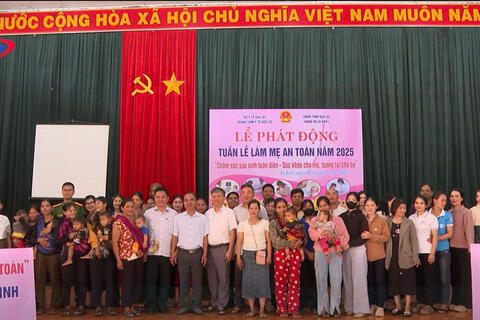 Trung tâm y tế Đức Cơ và xã Ia Krêl phát động hưởng ứng Tuần lễ quốc gia làm mẹ an toàn năm 2025